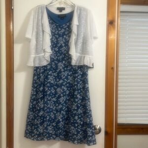 Perceptions New York Women’s 2 piece Dress Size XL color blue and white
